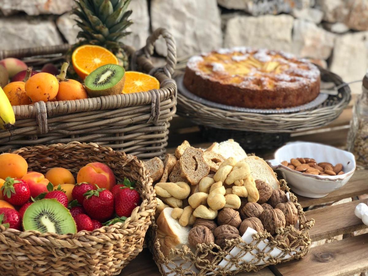 Dimora Le Ginestre Adults Only Bed & Breakfast Fasano Eksteriør bilde