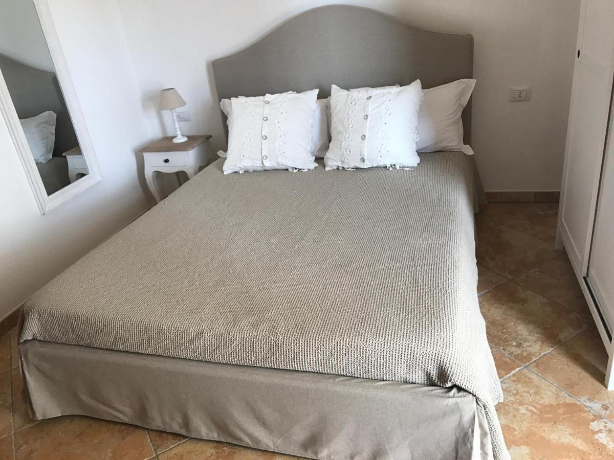 Dimora Le Ginestre Adults Only Bed & Breakfast Fasano Eksteriør bilde