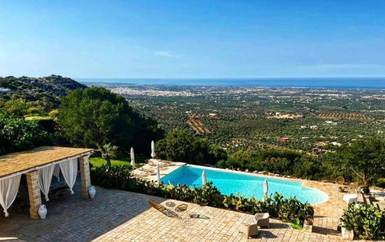 Dimora Le Ginestre Adults Only Bed & Breakfast Fasano Eksteriør bilde