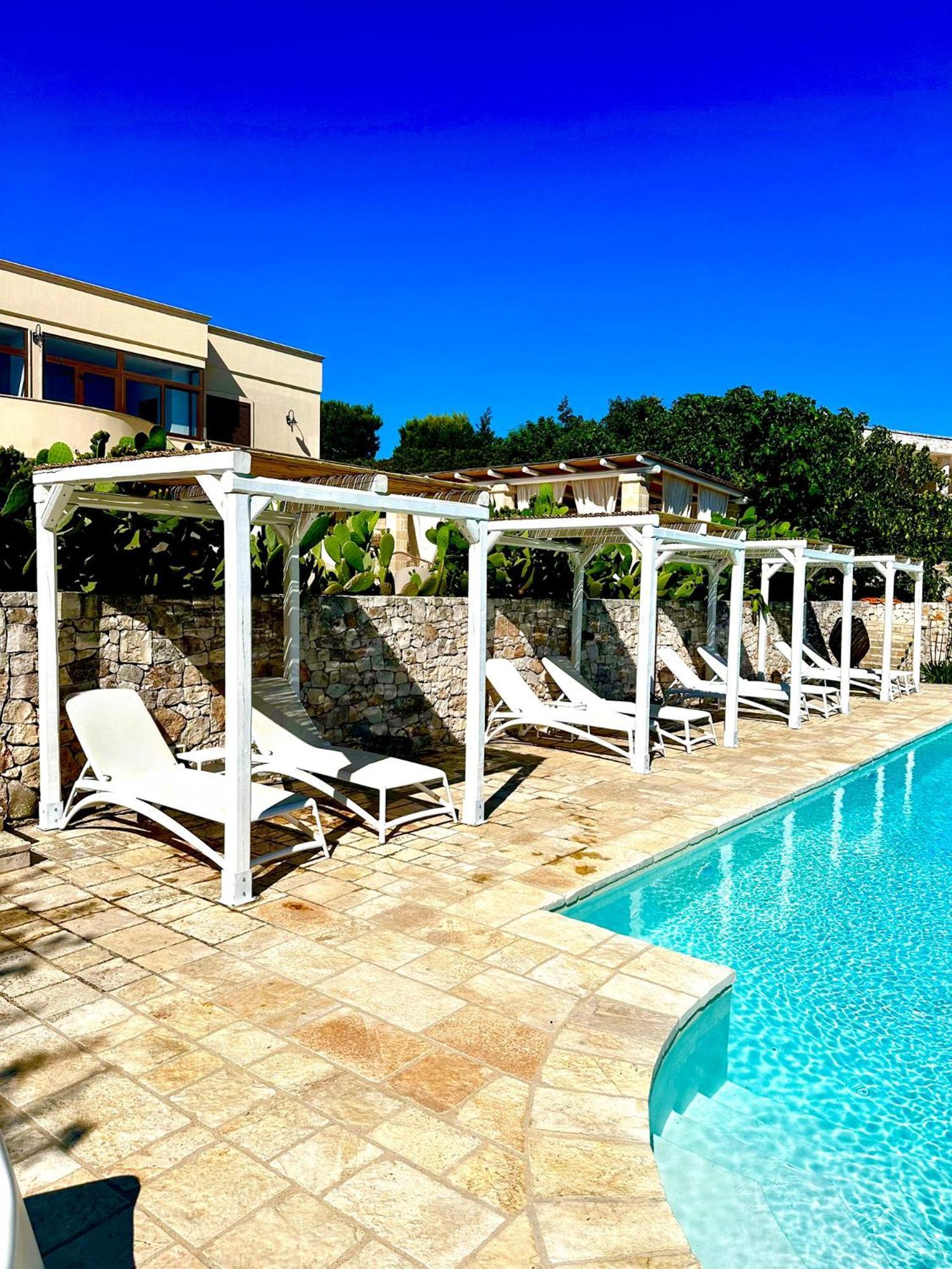 Dimora Le Ginestre Adults Only Bed & Breakfast Fasano Eksteriør bilde